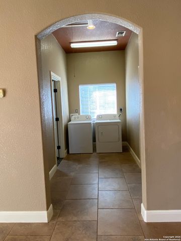32010 OAK RIDGE PKWY, Bulverde, TX 78163