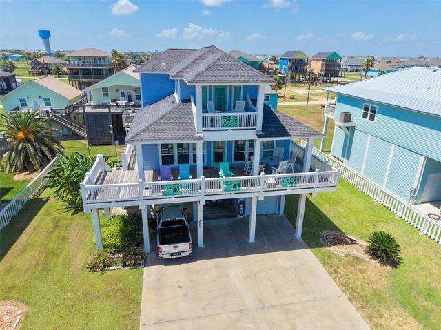 1977 Avenue I, Crystal Beach, TX 77650