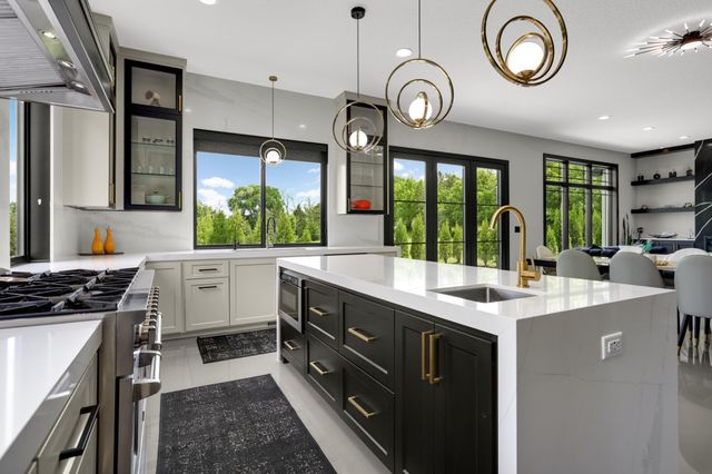 18819 Panama Avenue, Prior Lake, MN 55372