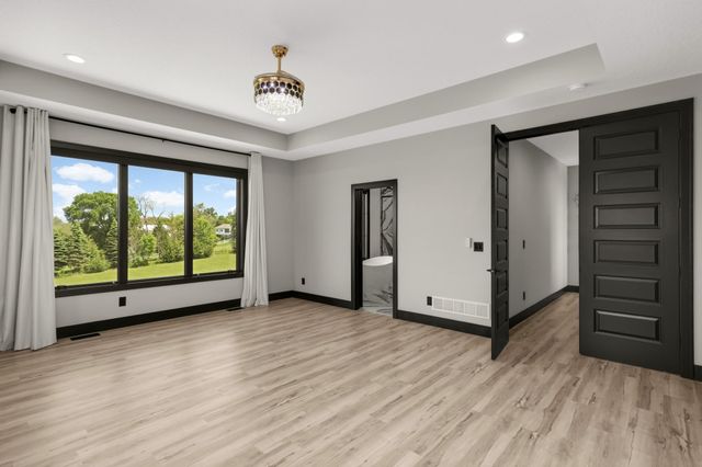 18819 Panama Avenue, Prior Lake, MN 55372