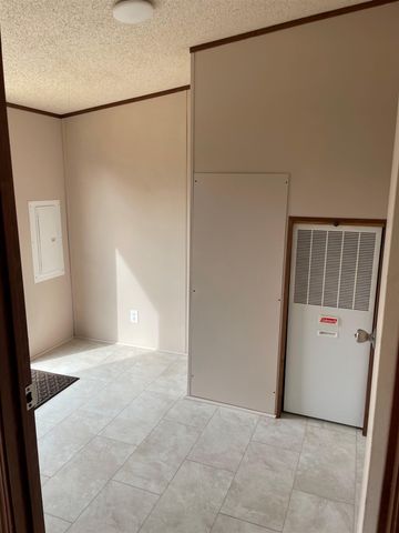 808 W Fleming Farm Dr, Inman, SC 29349