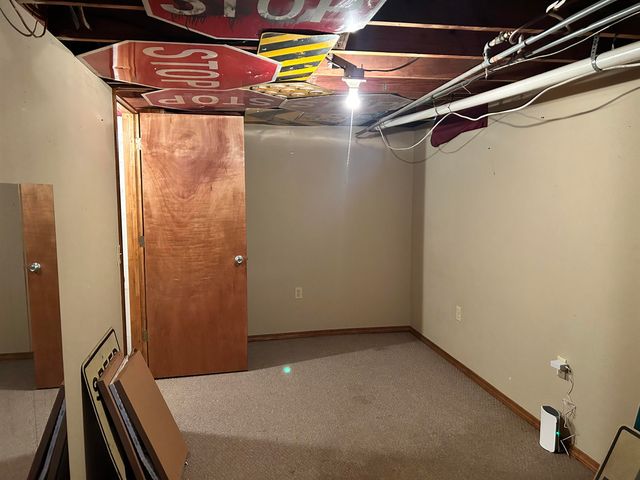 1208 Ann, Winfield, KS 67156