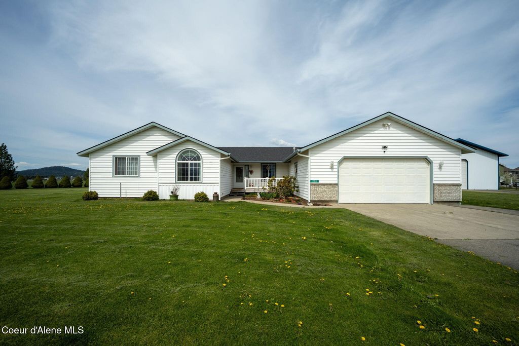 12719 W PRAIRIE AVE, Post Falls, ID 83854 photo 17