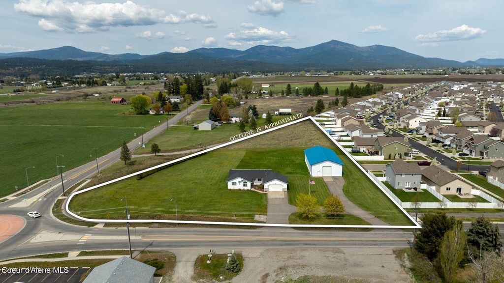 12719 W PRAIRIE AVE, Post Falls, ID 83854 photo 3