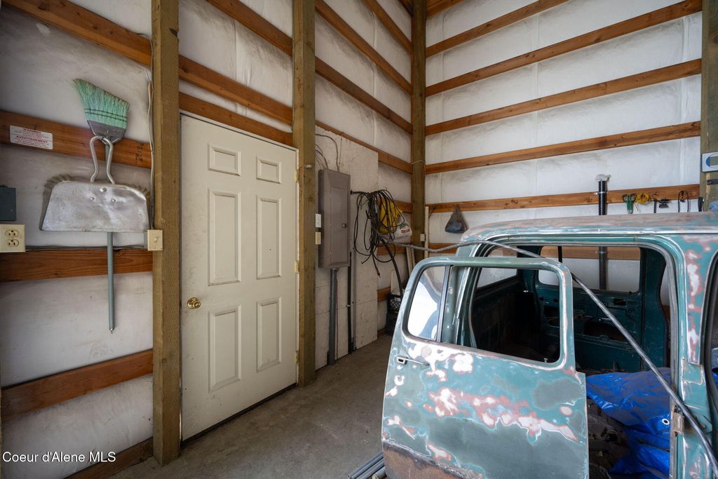 12719 W PRAIRIE AVE, Post Falls, ID 83854 photo 40