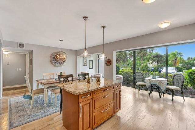 4680 SW Parkgate Boulevard C, Palm City, FL 34990