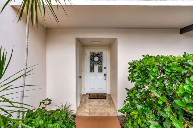 4680 SW Parkgate Boulevard C, Palm City, FL 34990