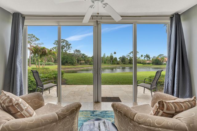 4680 SW Parkgate Boulevard C, Palm City, FL 34990