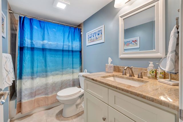 4680 SW Parkgate Boulevard C, Palm City, FL 34990