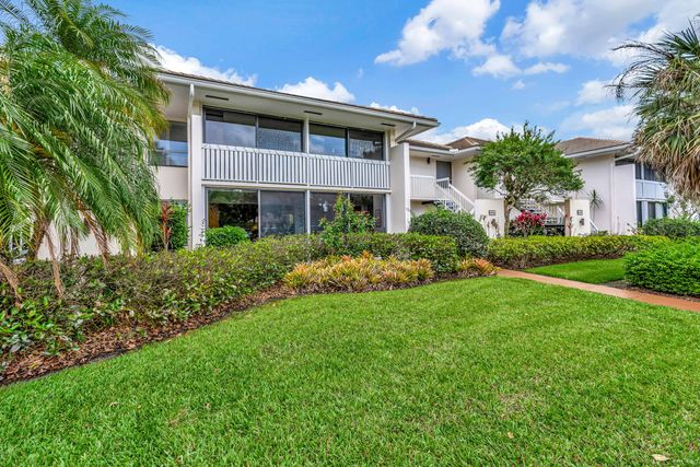 4680 SW Parkgate Boulevard C, Palm City, FL 34990