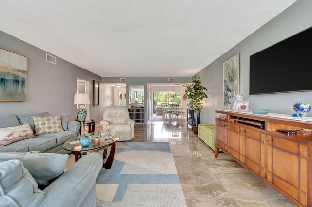 4680 SW Parkgate Boulevard C, Palm City, FL 34990