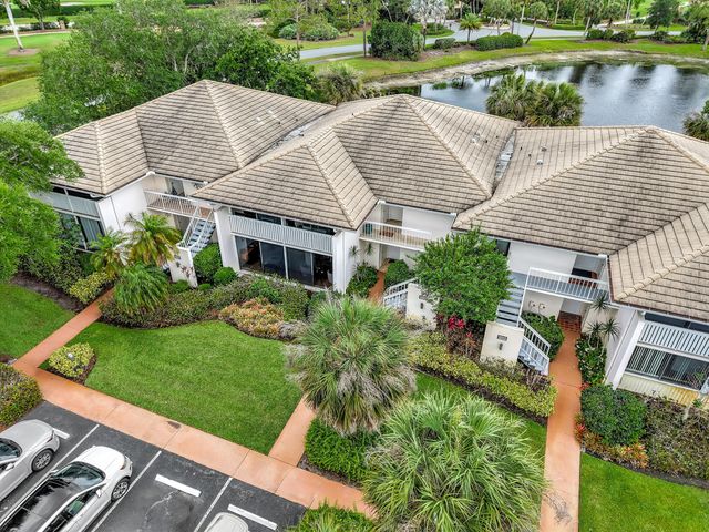 4680 SW Parkgate Boulevard C, Palm City, FL 34990