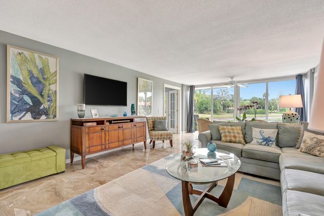 4680 SW Parkgate Boulevard C, Palm City, FL 34990