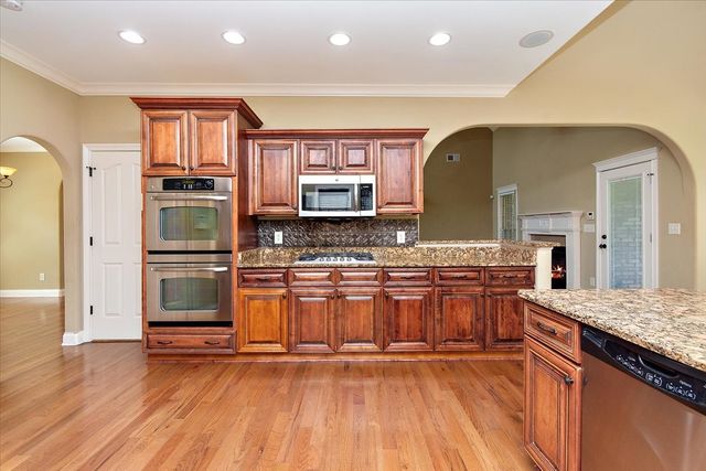 2497 Settlers Trce, Clarksville, TN 37043