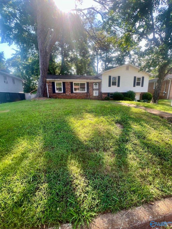 2610 Rockwell Road NW, Huntsville, AL 35810