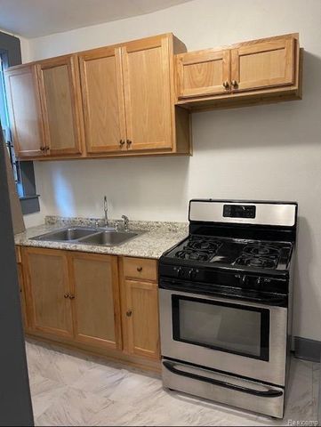 2901 Glendale Street, Detroit, MI 48238