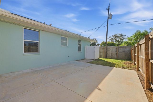 1315 SOUTHLAND ROAD, Venice, FL 34293