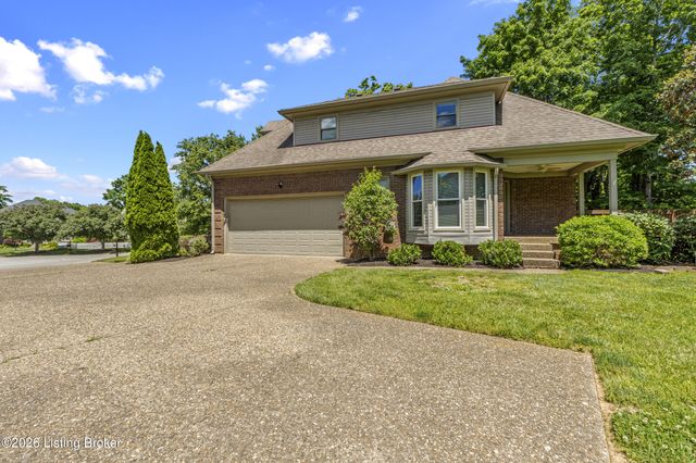 1719 Southlake Dr, Louisville, KY 40223