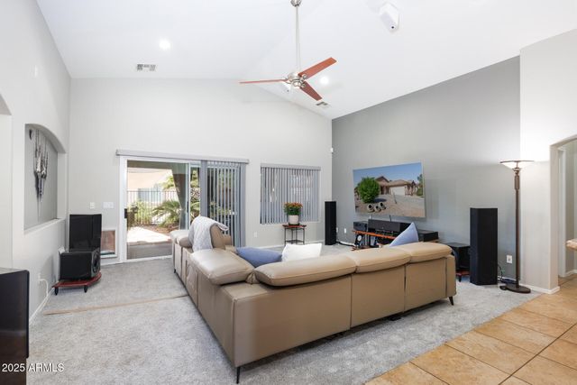 147 S Los Cielos Lane, Casa Grande, AZ 85194