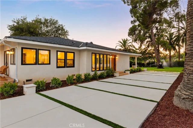 12742 Redhill Ave, North Tustin, CA 92705