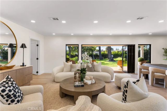 12742 Redhill Ave, North Tustin, CA 92705