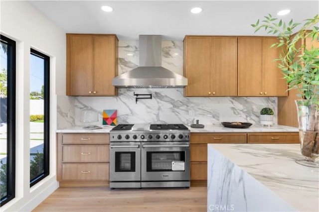 12742 Redhill Ave, North Tustin, CA 92705