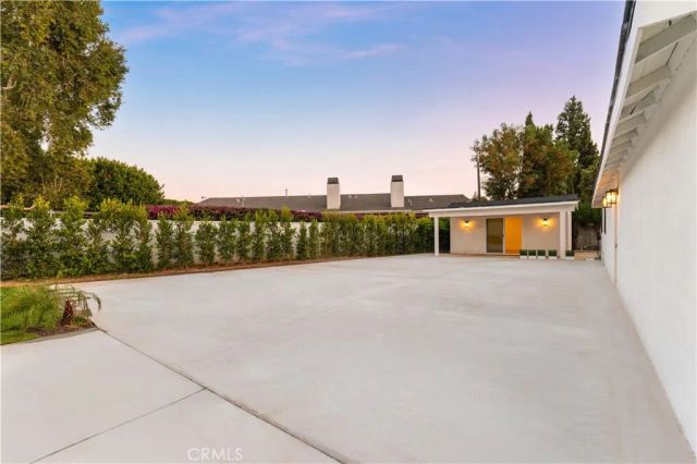 12742 Redhill Ave, North Tustin, CA 92705