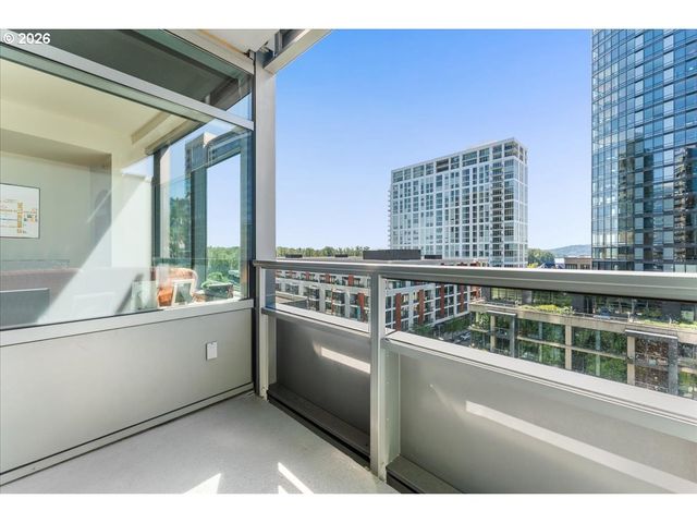 3601 S RIVER Pkwy 812, Portland, OR 97239