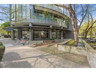 3601 S RIVER Pkwy 812, Portland, OR 97239