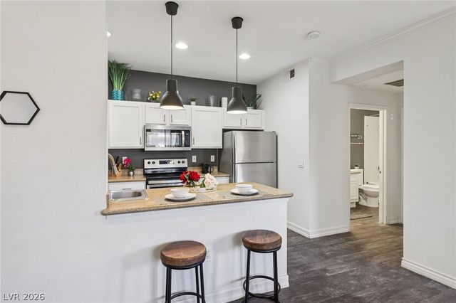 2900 Sunridge Heights Parkway 814, Henderson, NV 89052