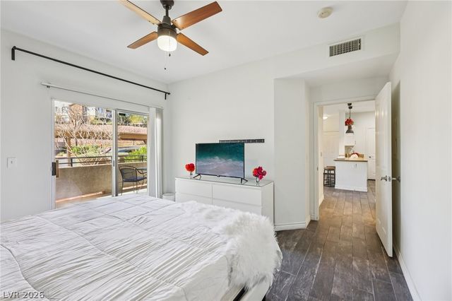 2900 Sunridge Heights Parkway 814, Henderson, NV 89052