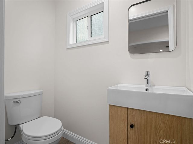 2422 N Forest, Santa Ana, CA 92706