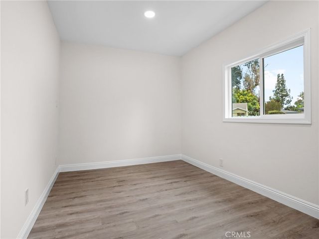 2422 N Forest, Santa Ana, CA 92706