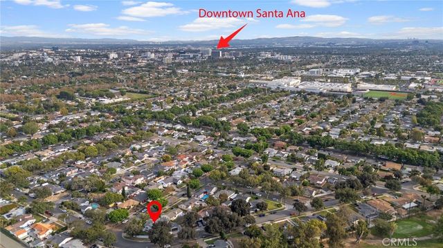 2422 N Forest, Santa Ana, CA 92706