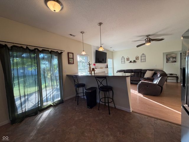 1360 Evergreen Drive, Greenfield, IN 46140