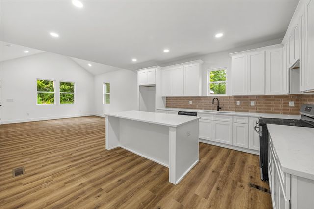 112 Hillcrest Circle, Anderson, SC 29624