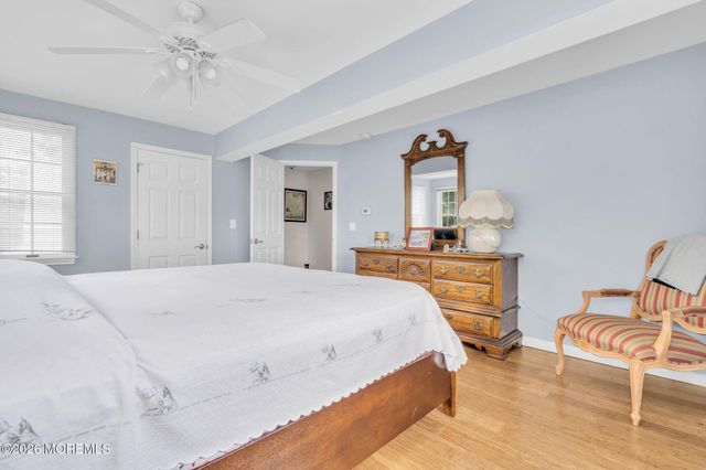 30 Gladney Avenue, Toms River, NJ 08753