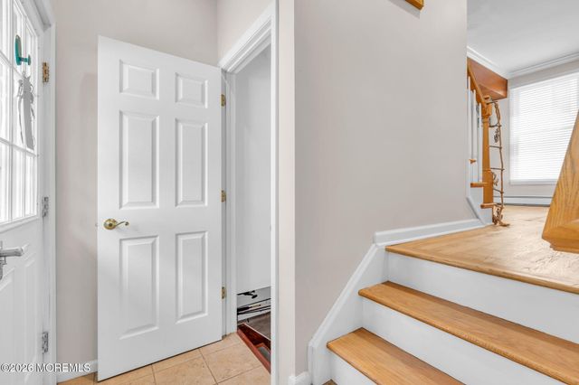30 Gladney Avenue, Toms River, NJ 08753