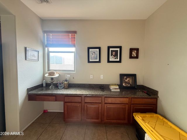 15613 W YUCATAN Drive, Surprise, AZ 85379