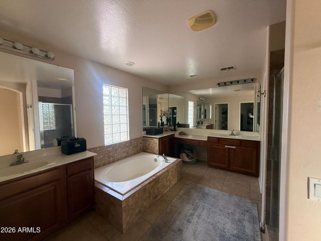 15613 W YUCATAN Drive, Surprise, AZ 85379