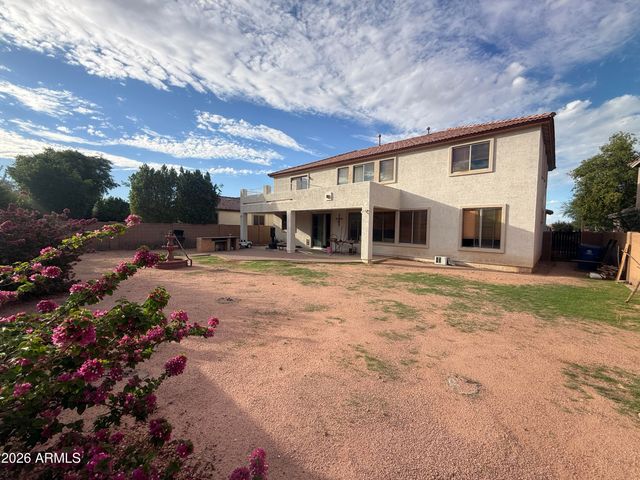 15613 W YUCATAN Drive, Surprise, AZ 85379