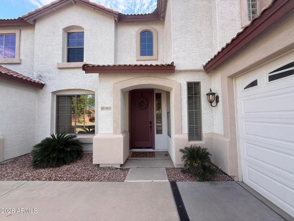 15613 W YUCATAN Drive, Surprise, AZ 85379 — photo 3