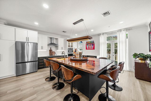 3281 Estancia Lane, Boynton Beach, FL 33435