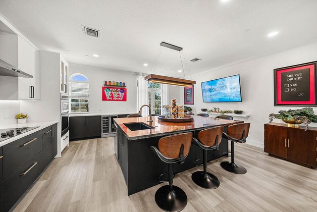 3281 Estancia Lane, Boynton Beach, FL 33435