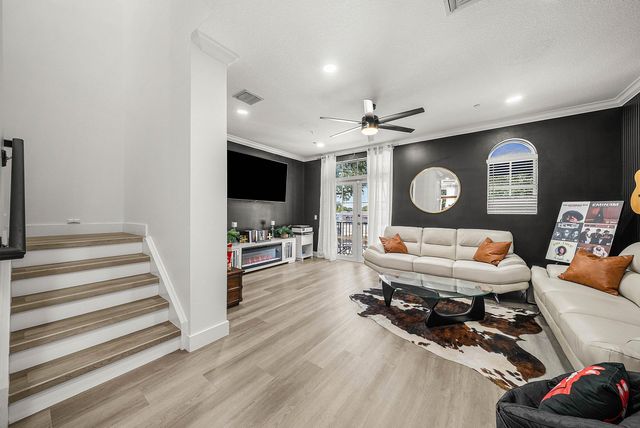 3281 Estancia Lane, Boynton Beach, FL 33435