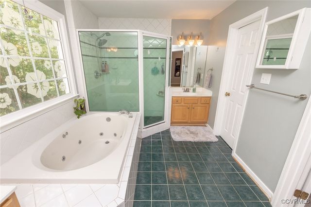 13813 Bluff Ridge Dr, Chesterfield, VA 23838