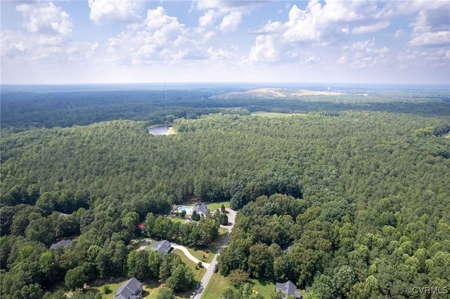 13813 Bluff Ridge Dr, Chesterfield, VA 23838
