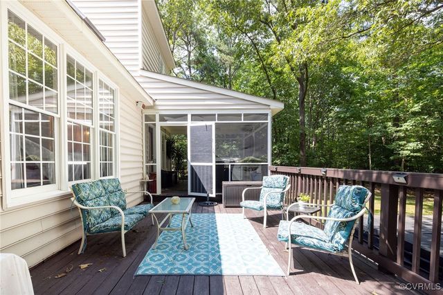 13813 Bluff Ridge Dr, Chesterfield, VA 23838