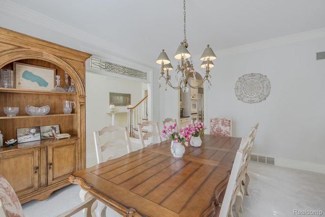 846 Redding Road, Birmingham, MI 48009