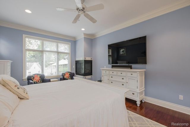 846 Redding Road, Birmingham, MI 48009